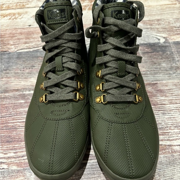 KEDS Scout water resistant, duck outdoor, green boots. Sz 8.5. - Picture 2 of 8